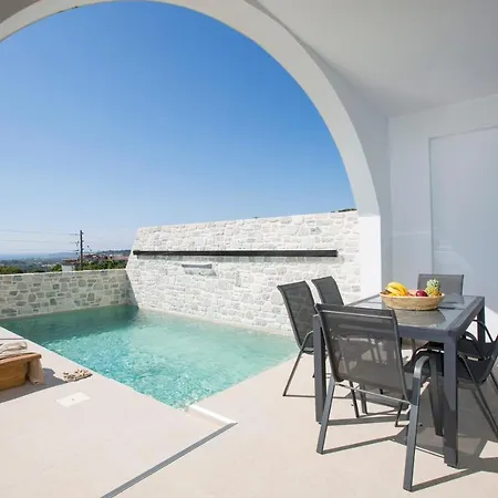 Muses Of Art Afantou