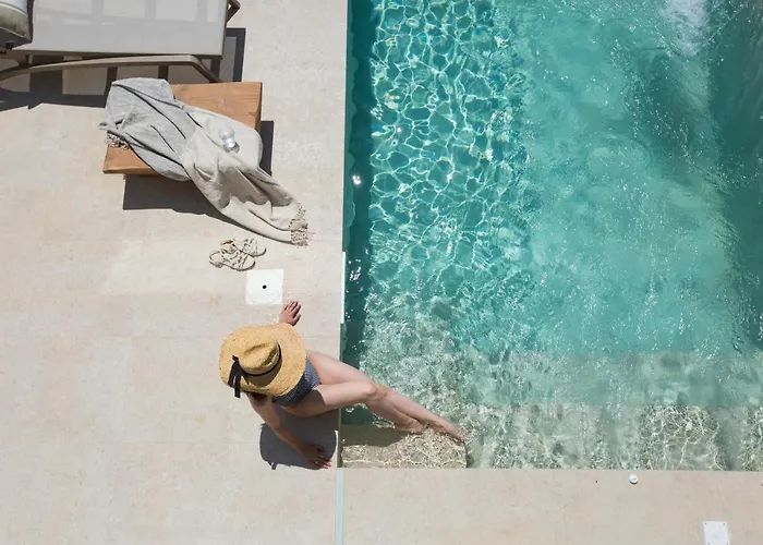 Muses Of Art أفانتو