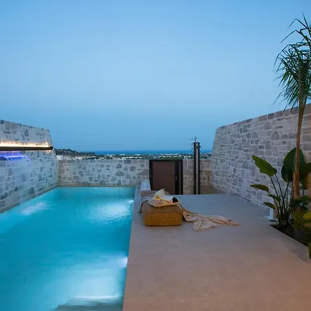 Muses Of Art Villa Afándu