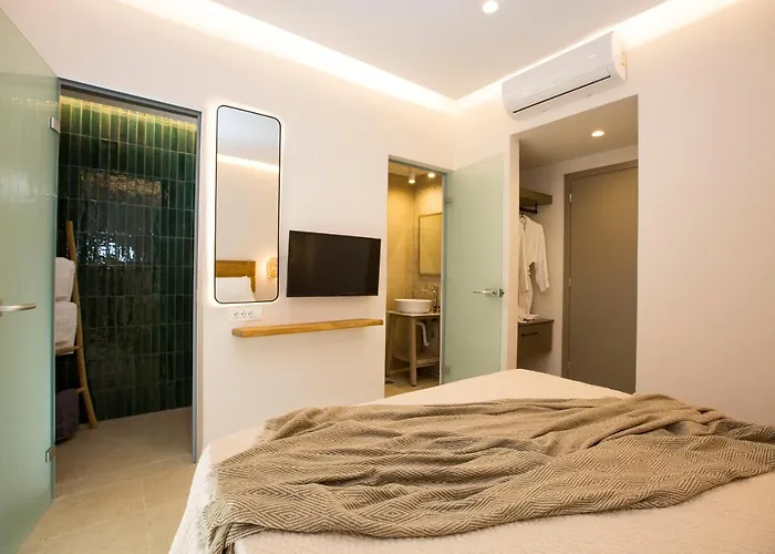 Muses Of Art * أفانتو