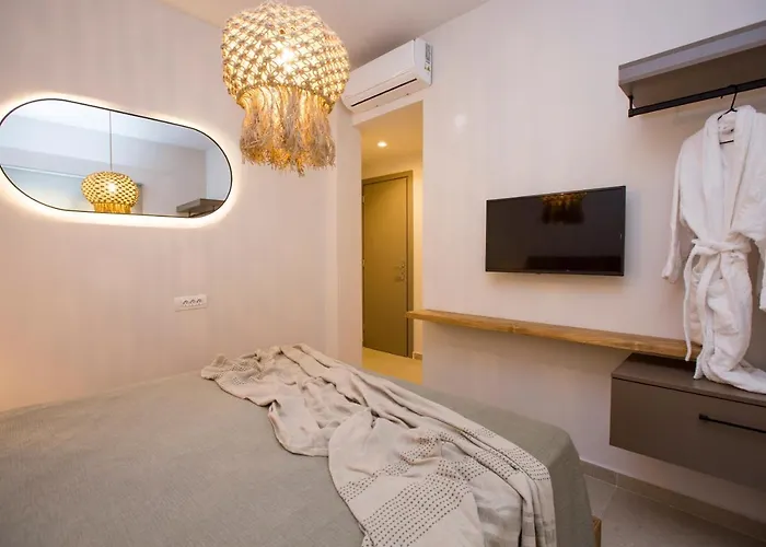 Muses Of Art * أفانتو